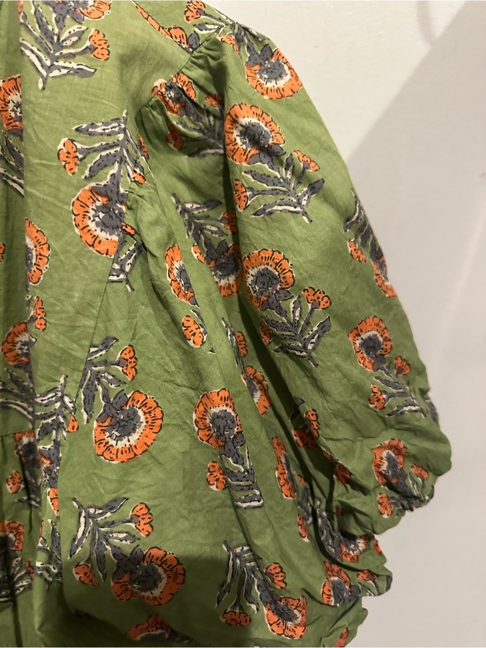 THML Olive Green Floral Tie-Front Puff Sleeve Blouse - Picture 4 of 5